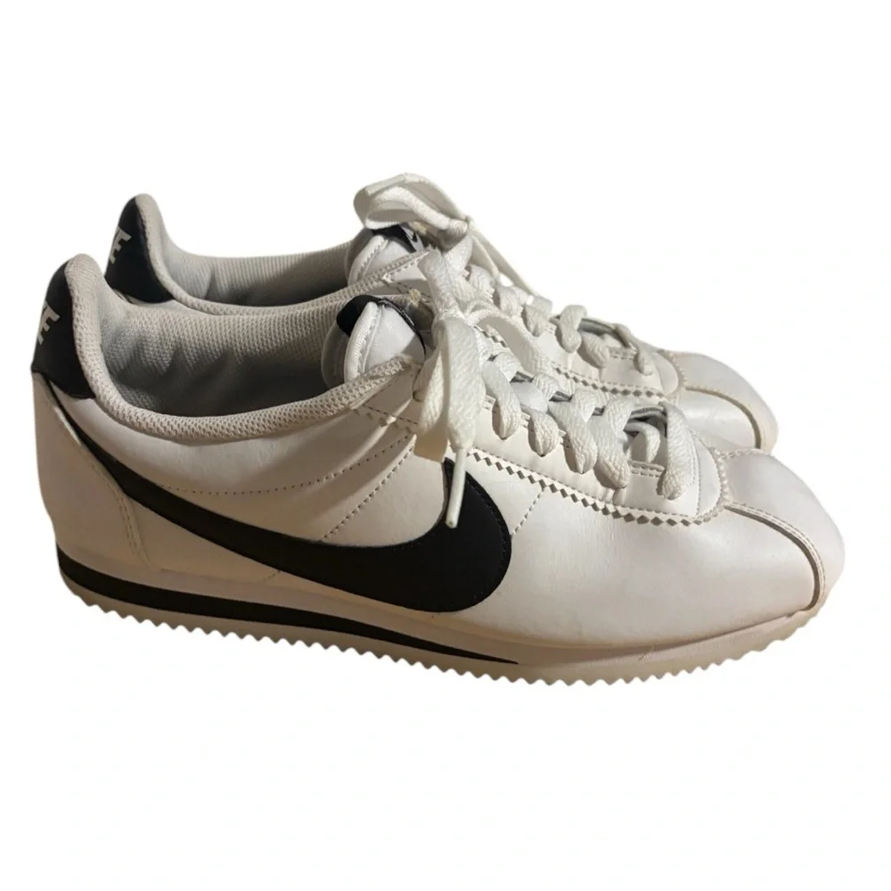Nike Cortez Sneakers